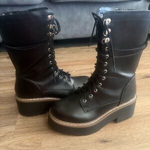Soda Black Lace-Up Platform Combat Boots